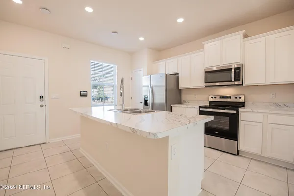 $1,500 | 837 Centennial Street, Jacksonville, FL 32211