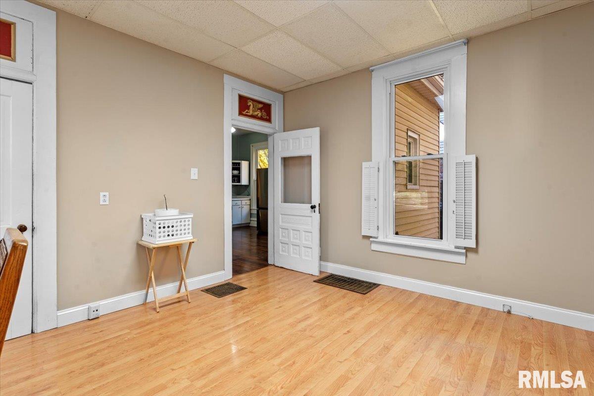 342 South Douglas Avenue Springfield, IL 62704 - Photo 18 of 37