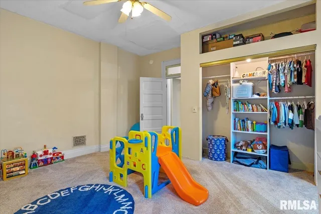 $174,900 | 342 South Douglas Avenue, Springfield, IL 62704