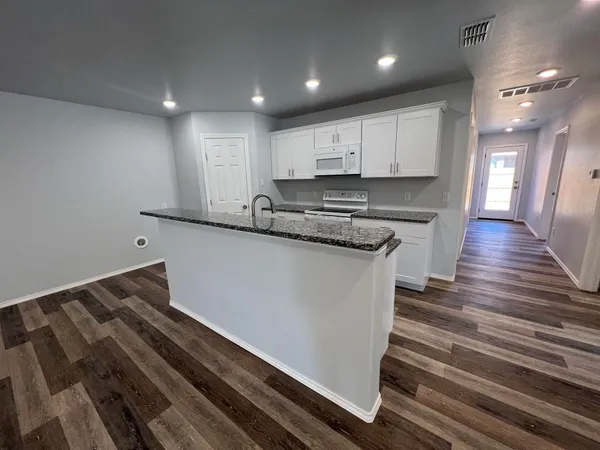 $1,399 | 5606 Jarvis Street, Unit 12, Lubbock, TX 79416