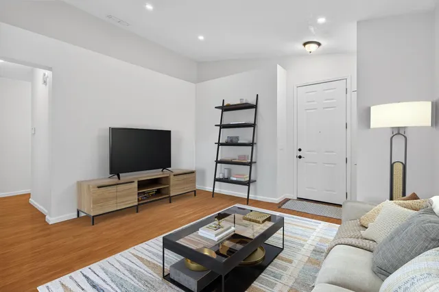 $660,000 | 860 Rathbone Circle, Folsom, CA 95630