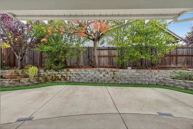 $660,000 | 860 Rathbone Circle, Folsom, CA 95630