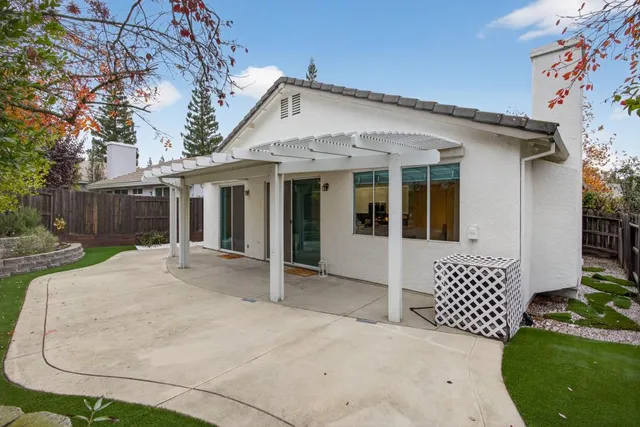 $660,000 | 860 Rathbone Circle, Folsom, CA 95630