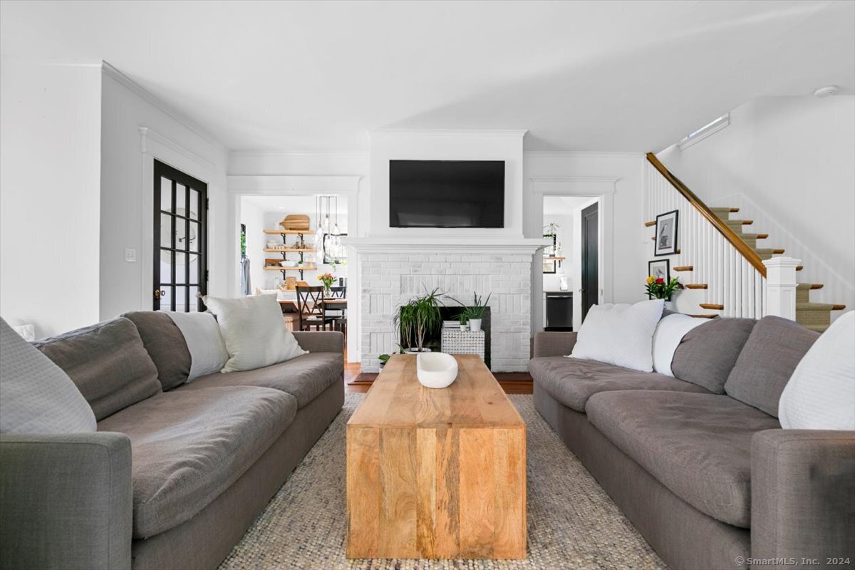 37 Harmon Street Hamden, CT 06517 - Photo 13 of 36