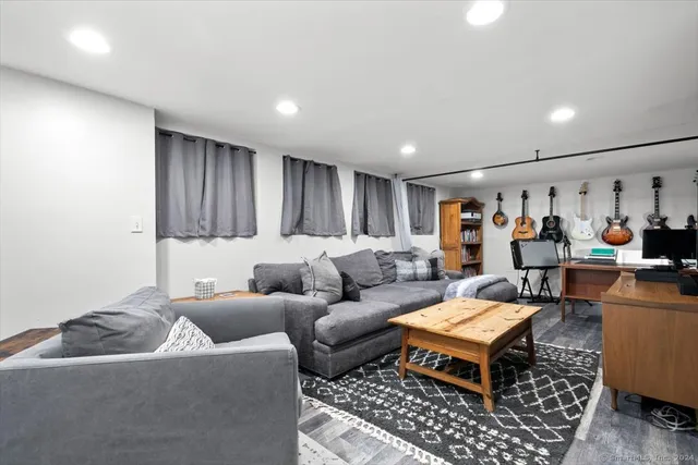 $4,800 | 37 Harmon Street, Hamden, CT 06517