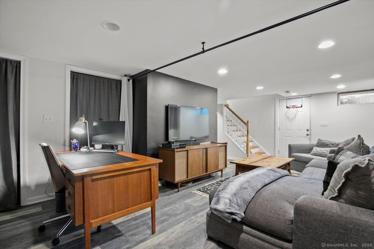 37 Harmon Street Hamden, CT 06517 - Photo 28 of 36