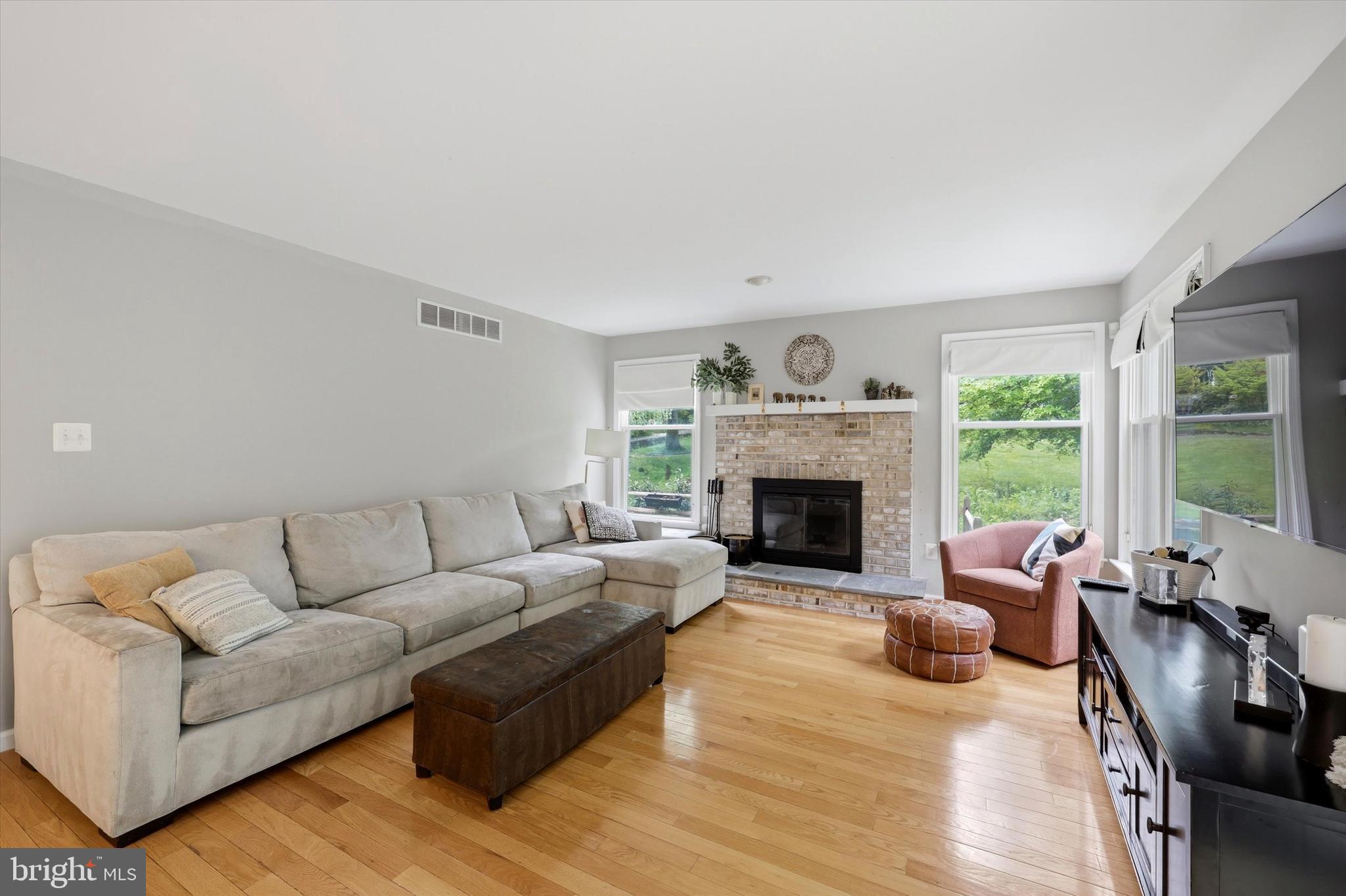 320 Maple Avenue Wyncote, PA 19095 - Photo 9 of 28 a living room with furniture and a fireplace