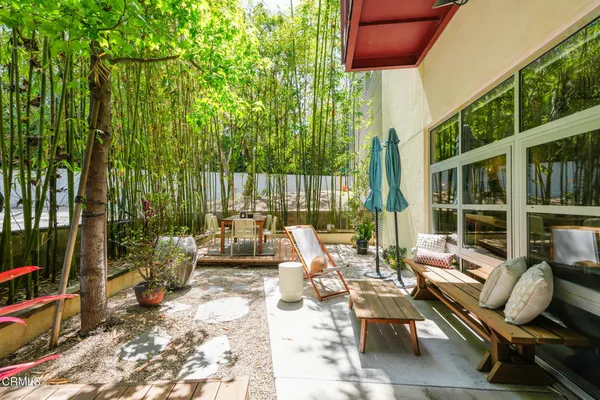 $898,000 | 1010 Sycamore Avenue, Unit 107, South Pasadena, CA 91030