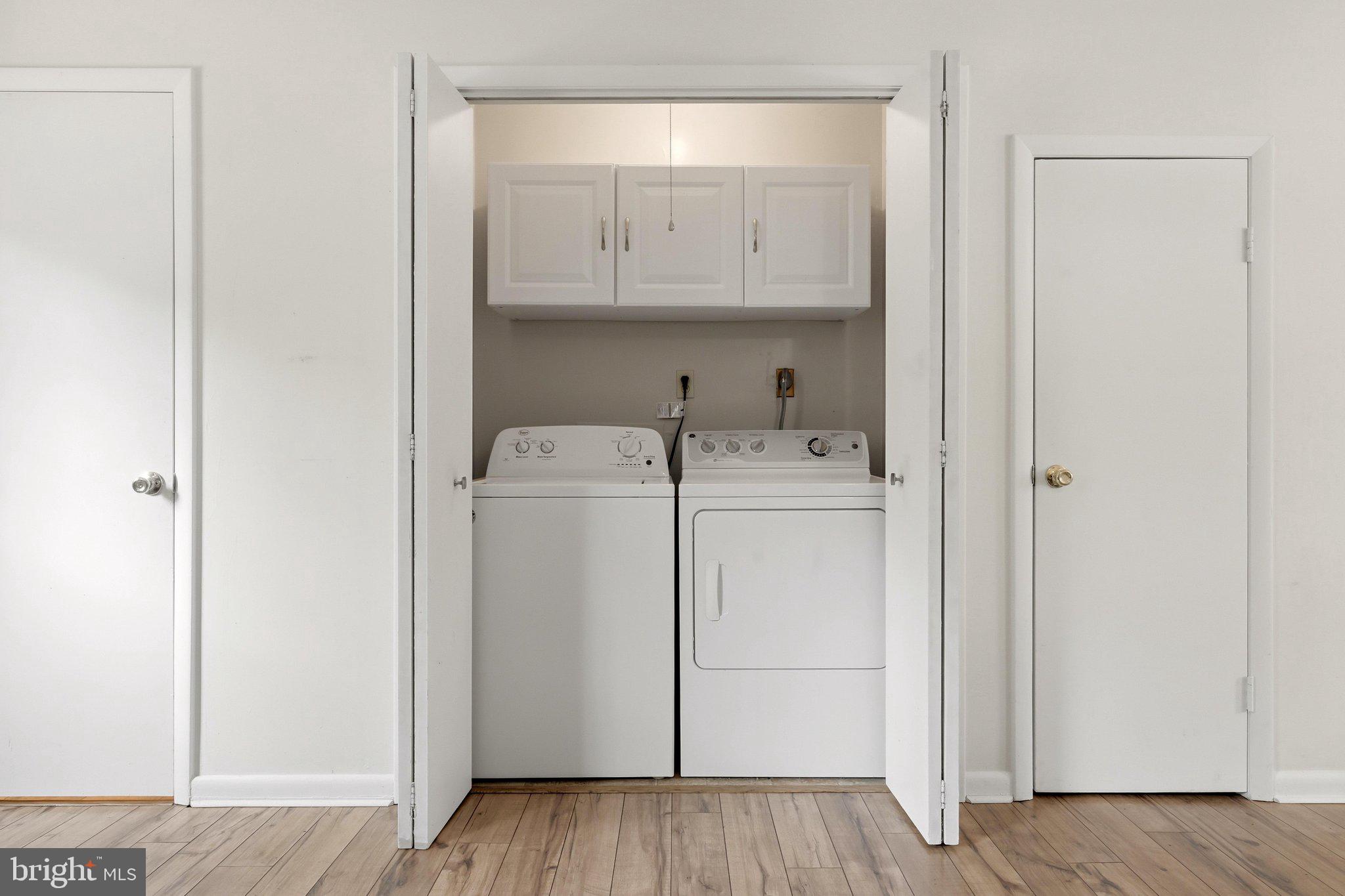 137 Brunswick Road Stephens City, VA 22655 - Photo 17 of 28 Laundry Area w/storage & Washer/Dryer convey!