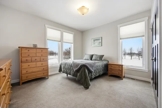 $759,900 | 7179 37th Street North, Moorhead, MN 56560