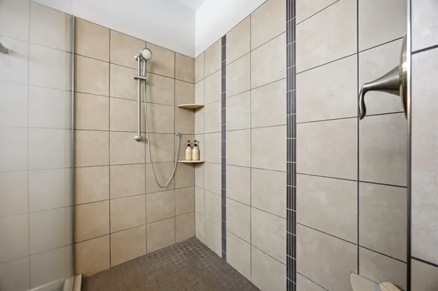 $759,900 | 7179 37th Street North, Moorhead, MN 56560