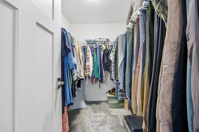 $759,900 | 7179 37th Street North, Moorhead, MN 56560