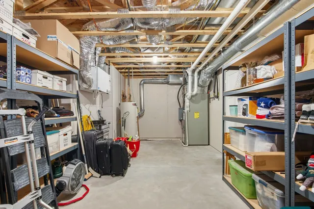 $759,900 | 7179 37th Street North, Moorhead, MN 56560