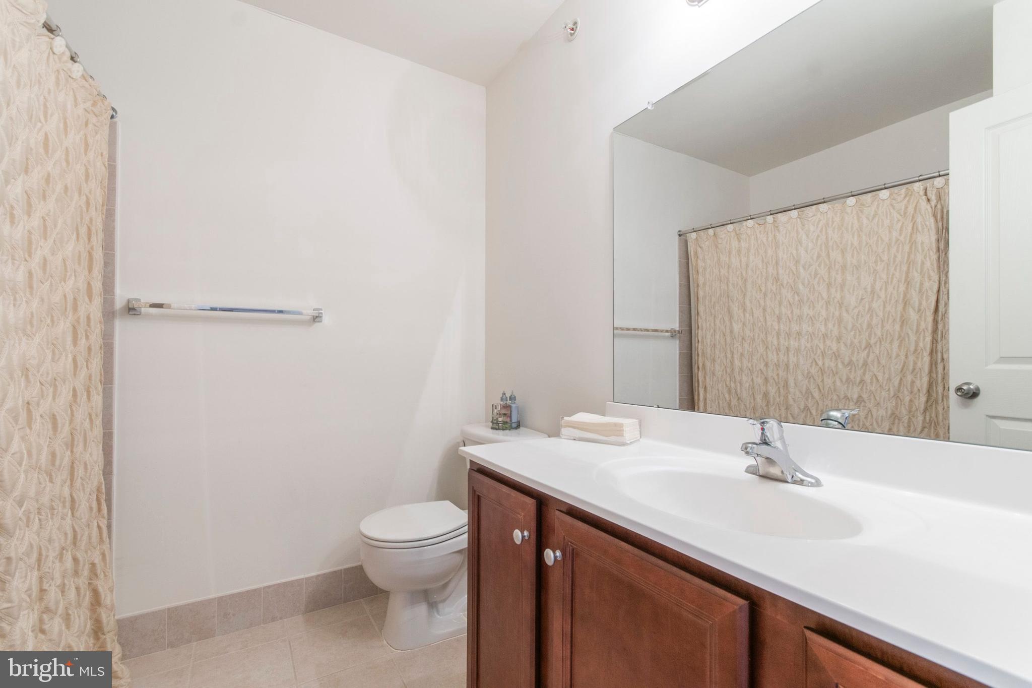 16 Old Cedarbrook Road Wyncote, PA 19095 - Photo 22 of 26 Hall Bathroom