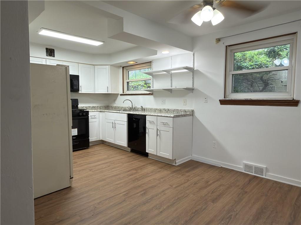 3474 Webster Avenue Pittsburgh, PA 15219 - Photo 13 of 47