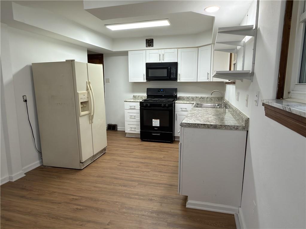 3474 Webster Avenue Pittsburgh, PA 15219 - Photo 14 of 47