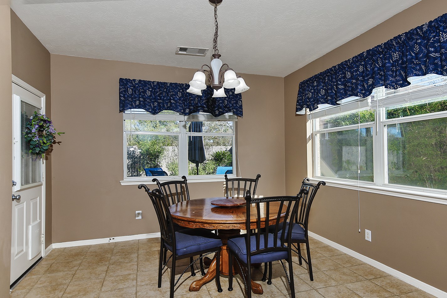 610 Manchester Trail Drive Spring, TX 77373 - Photo 14 of 35