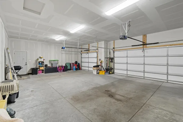 $439,900 | 2004 Bluestem Drive, Mankato, MN 56001