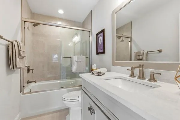 $1,100,000 | 617 Presidents Drive, Canonsburg, PA 15317