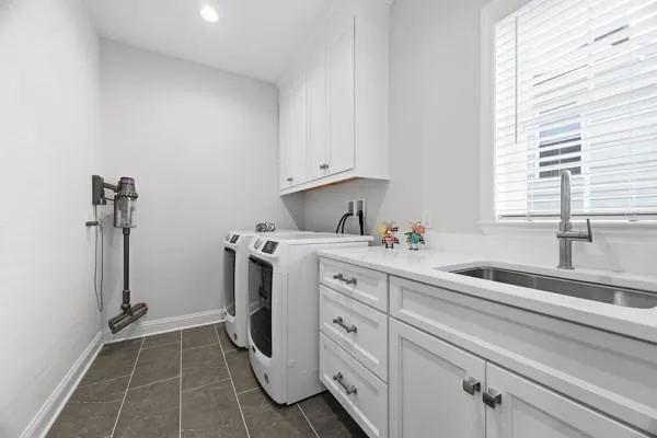 $1,100,000 | 617 Presidents Drive, Canonsburg, PA 15317