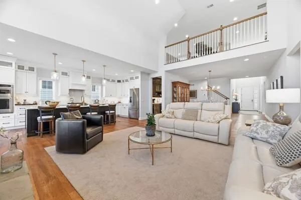 $1,100,000 | 617 Presidents Drive, Canonsburg, PA 15317