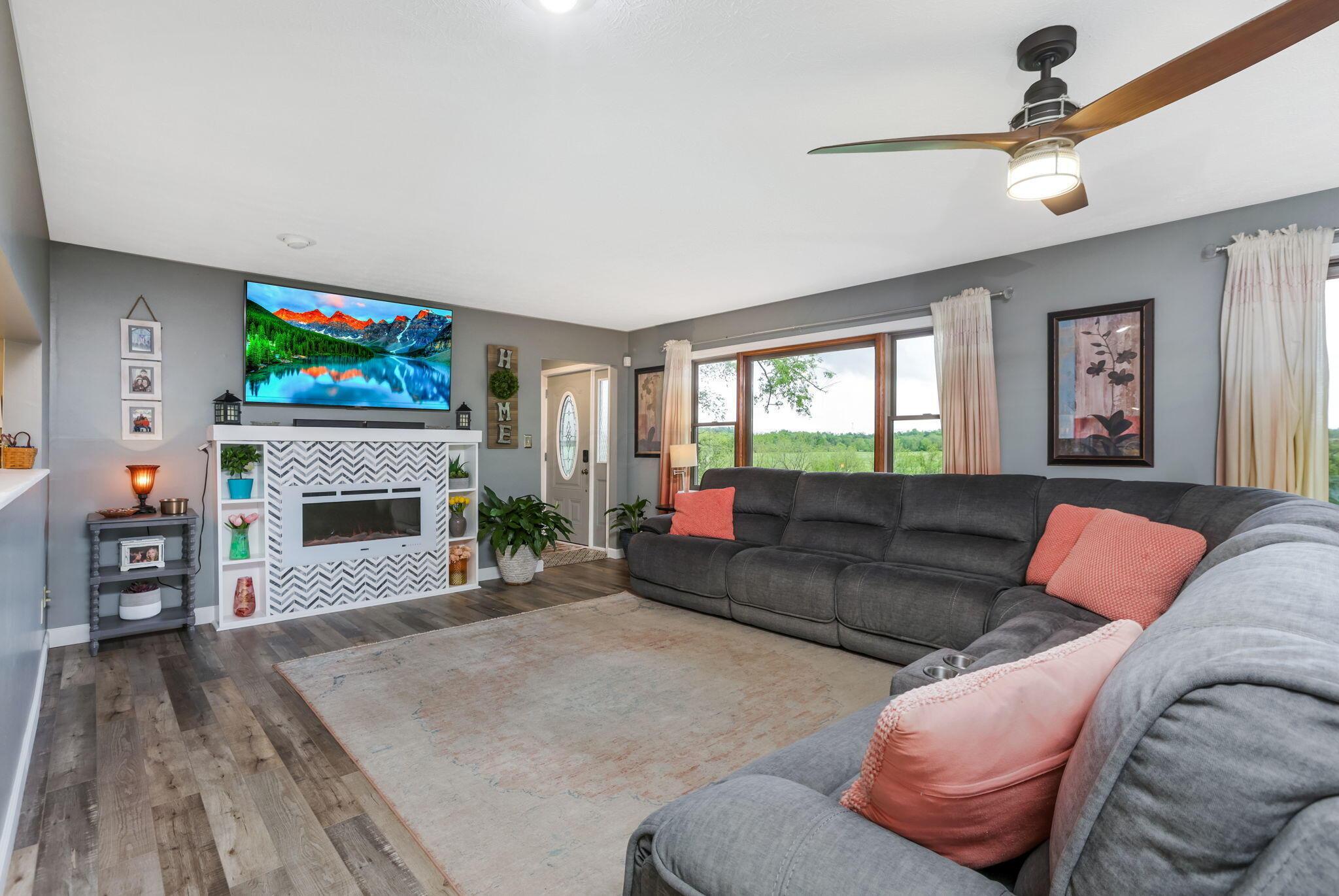 Huge Great Room