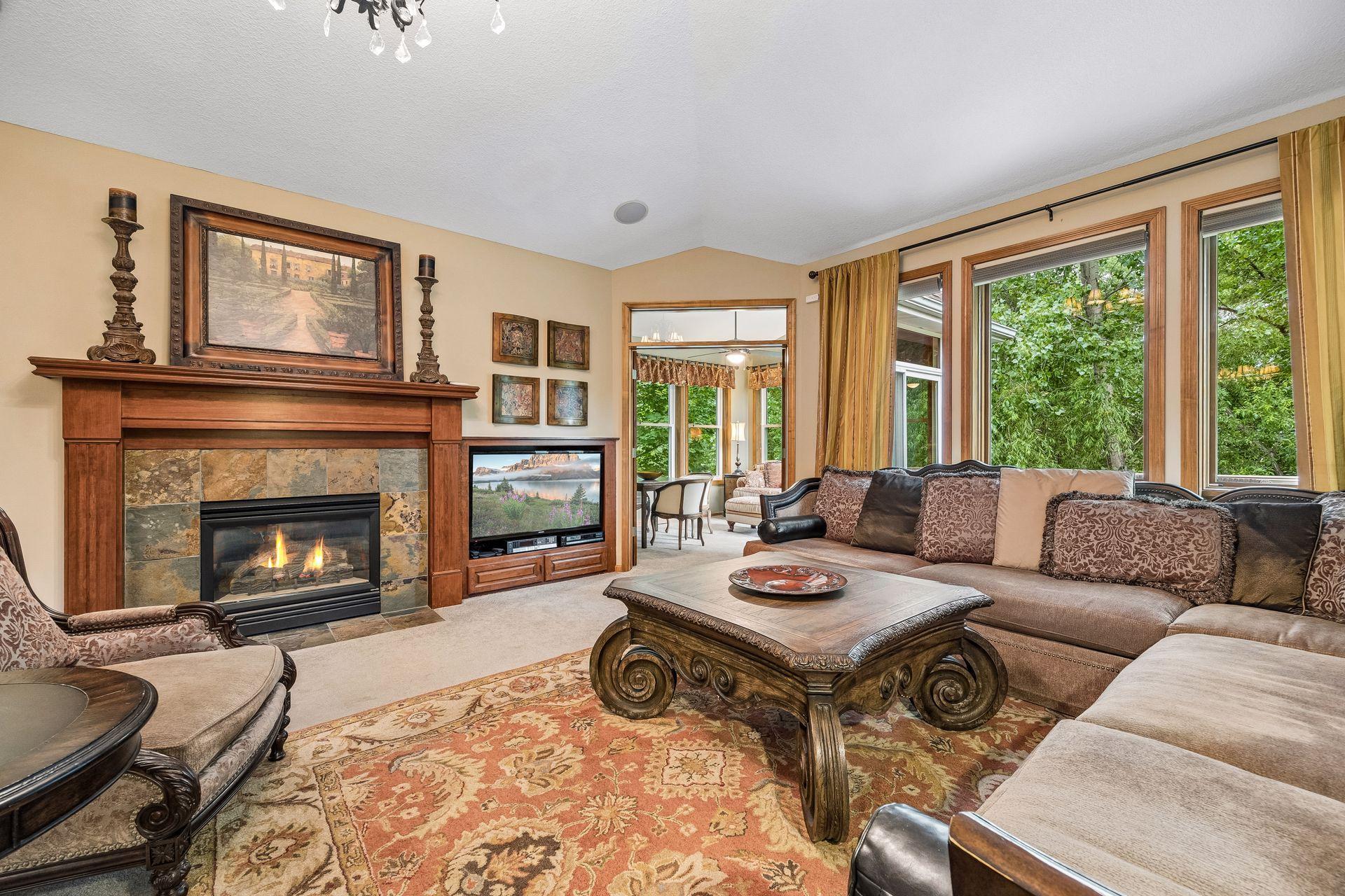 18464 Farmstead Circle Eden Prairie, MN 55347 - Photo 9 of 47