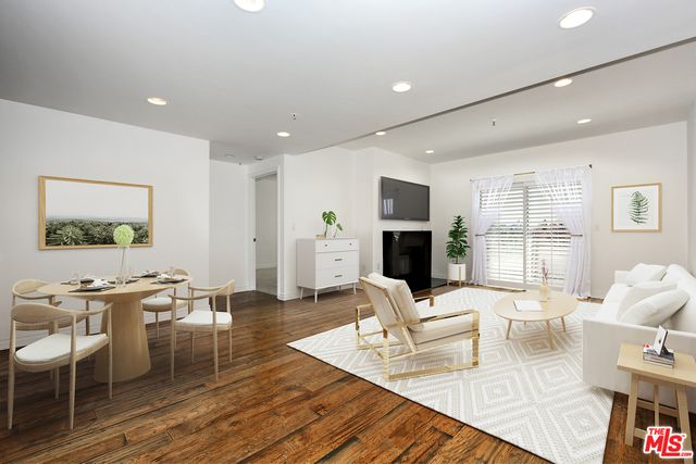 $645,000 | 7100 Alvern Street, Unit 301, Los Angeles, CA 90045