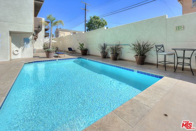 $645,000 | 7100 Alvern Street, Unit 301, Los Angeles, CA 90045