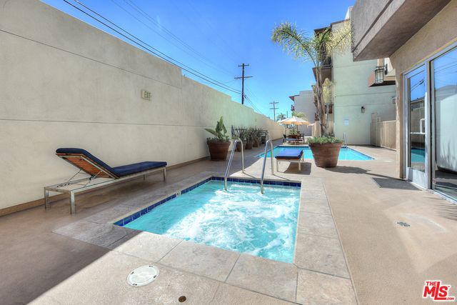 $645,000 | 7100 Alvern Street, Unit 301, Los Angeles, CA 90045