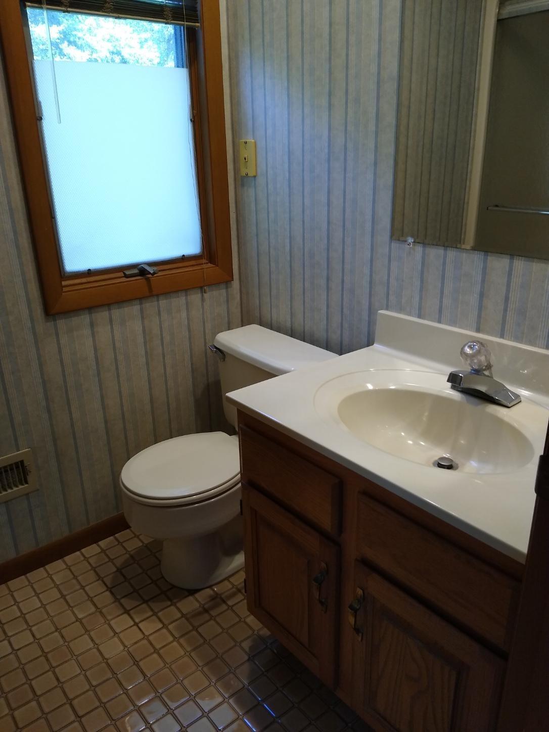 7684 Thompson Road Cincinnati, OH 45247 - Photo 16 of 45 Gallery Image 16