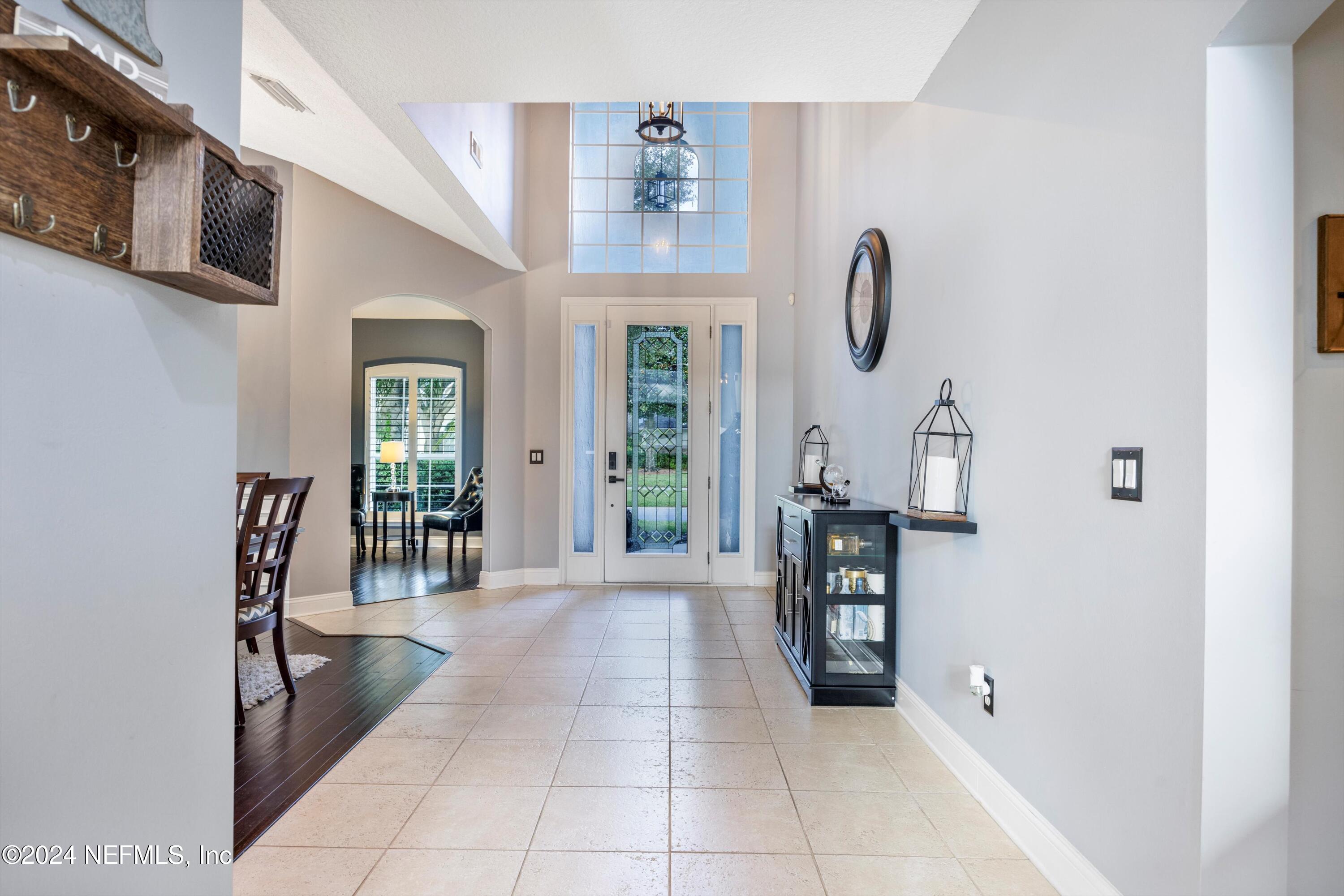 1843 South Landguard Road St. Augustine, FL 32092 - Photo 3 of 67 Foyer