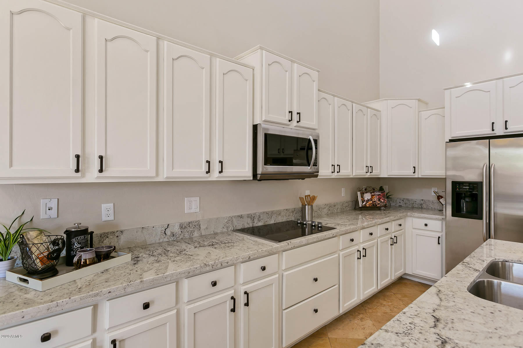 3005 West Sentinel Rock Road Phoenix, AZ 85086 - Photo 13 of 85 3005 W Sentinel Rock Rd - Interior-24