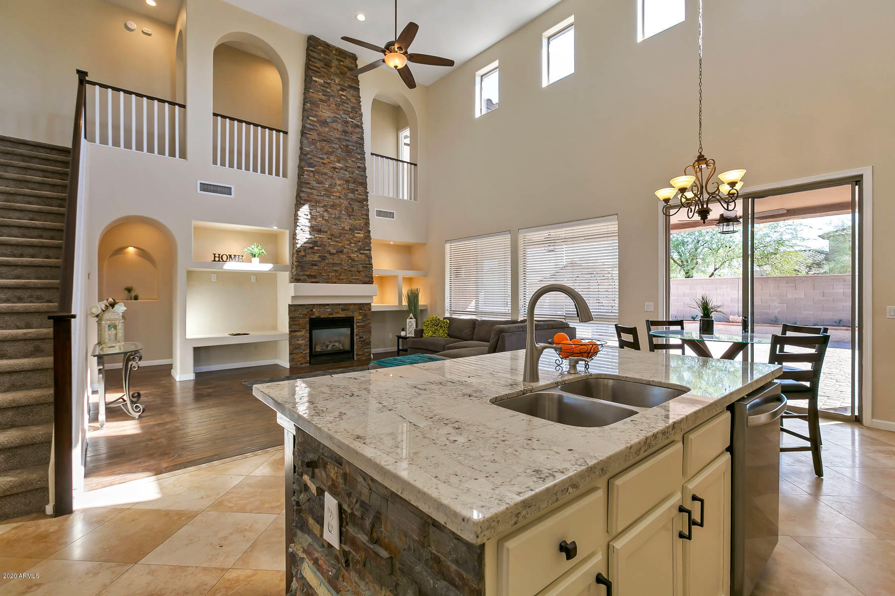 3005 West Sentinel Rock Road Phoenix, AZ 85086 - Photo 4 of 85 3005 W Sentinel Rock Rd - Interior-28