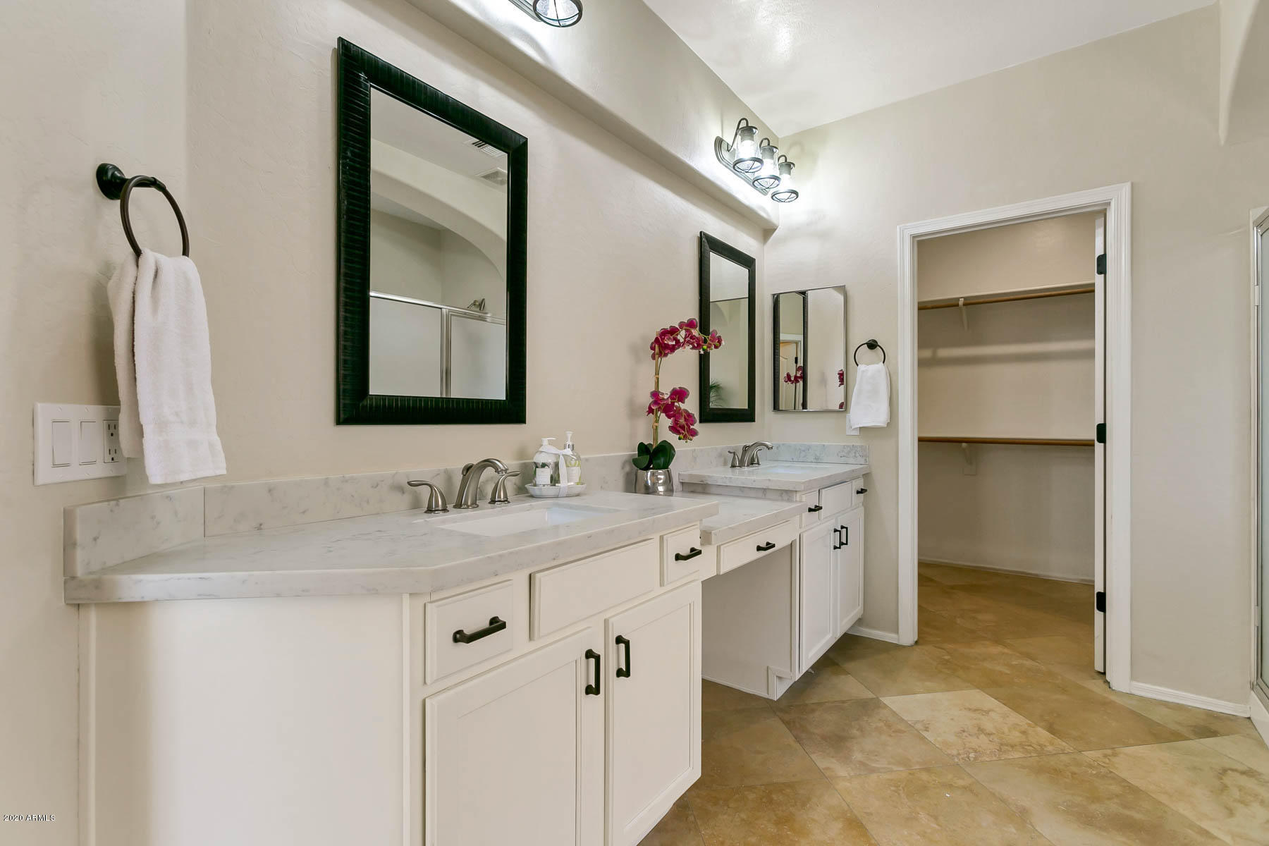 3005 West Sentinel Rock Road Phoenix, AZ 85086 - Photo 46 of 85 3005 W Sentinel Rock Rd - Interior-40