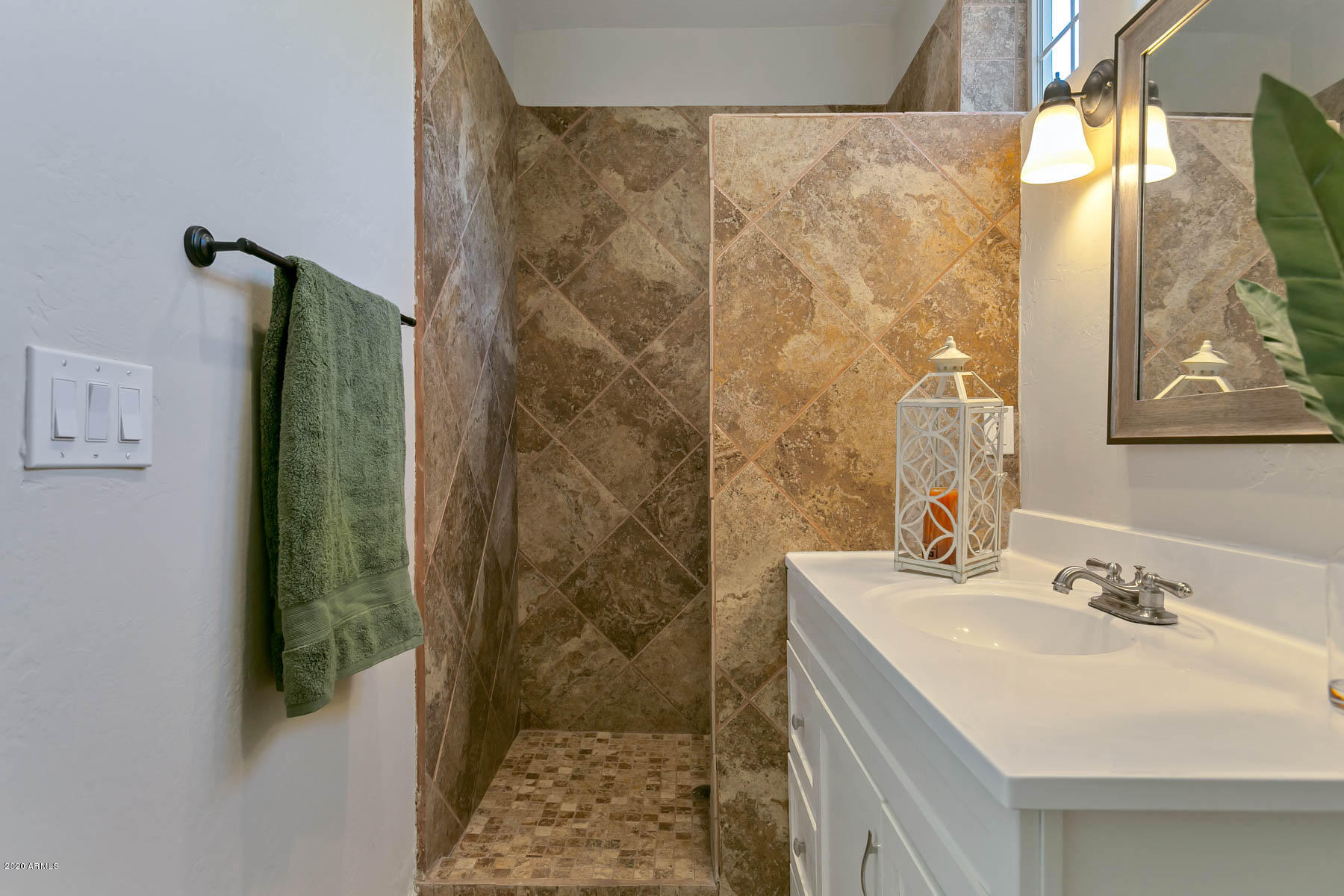 3005 West Sentinel Rock Road Phoenix, AZ 85086 - Photo 58 of 85 3005 W Sentinel Rock Rd - Interior-50