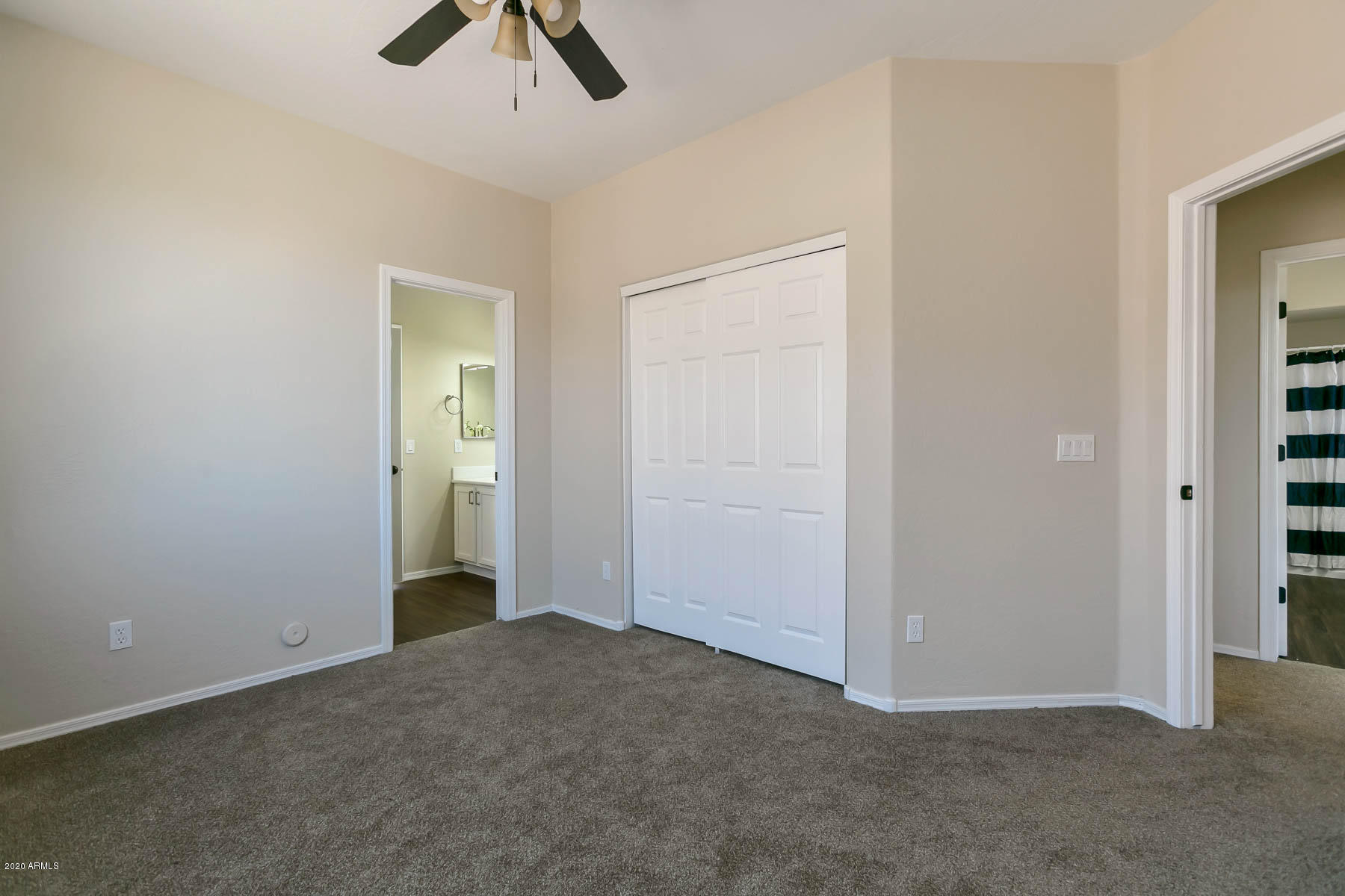 3005 West Sentinel Rock Road Phoenix, AZ 85086 - Photo 65 of 85 3005 W Sentinel Rock Rd - Interior-58