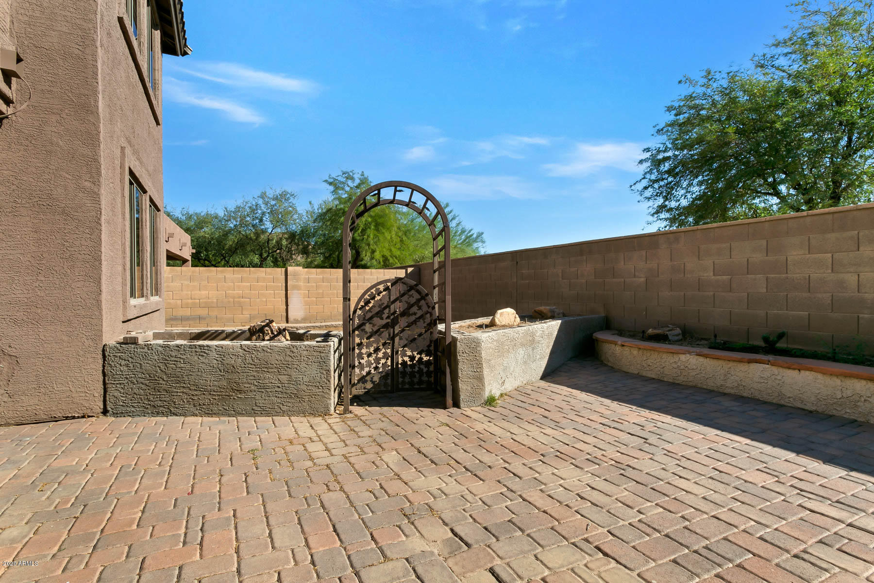 3005 West Sentinel Rock Road Phoenix, AZ 85086 - Photo 79 of 85 3005 W Sentinel Rock Rd - Exterior-8