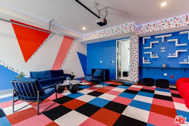 $13,799 | 18015 Martha Street, Encino, CA 91316