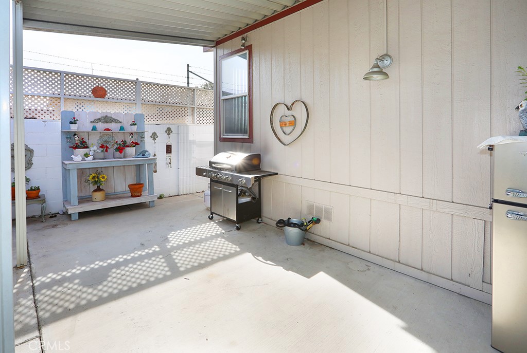 28 Rancho Road Tustin, CA 92780 - Photo 29 of 36