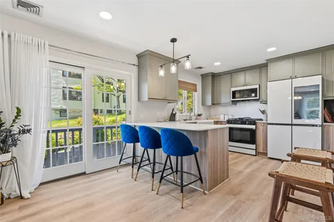 $1,189,000 | 9 White Plains Avenue, West Harrison, NY 10604