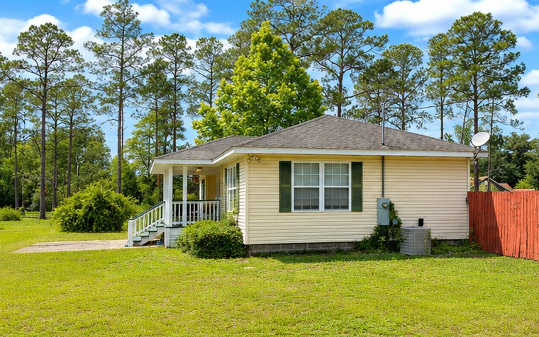10740 County Road 22 Sumatra, FL 32321 - Photo 5 of 18