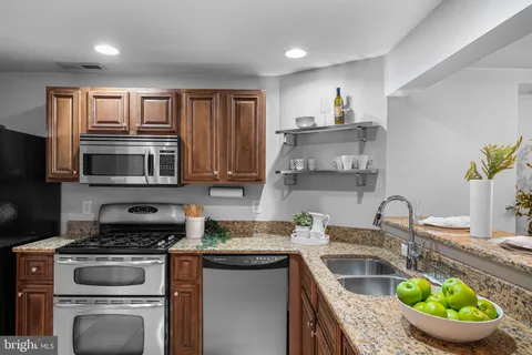 $280,000 | 511 South Bradford Street, Baltimore, MD 21224