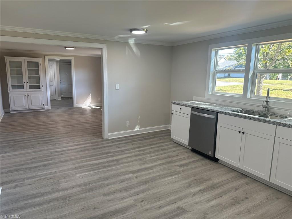 4446 Wallburg-High Point Road High Point, NC 27265 - Photo 7 of 19 Gallery Image 7
