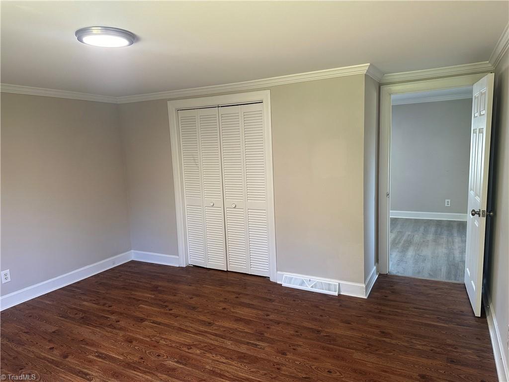4446 Wallburg-High Point Road High Point, NC 27265 - Photo 10 of 19 Gallery Image 10
