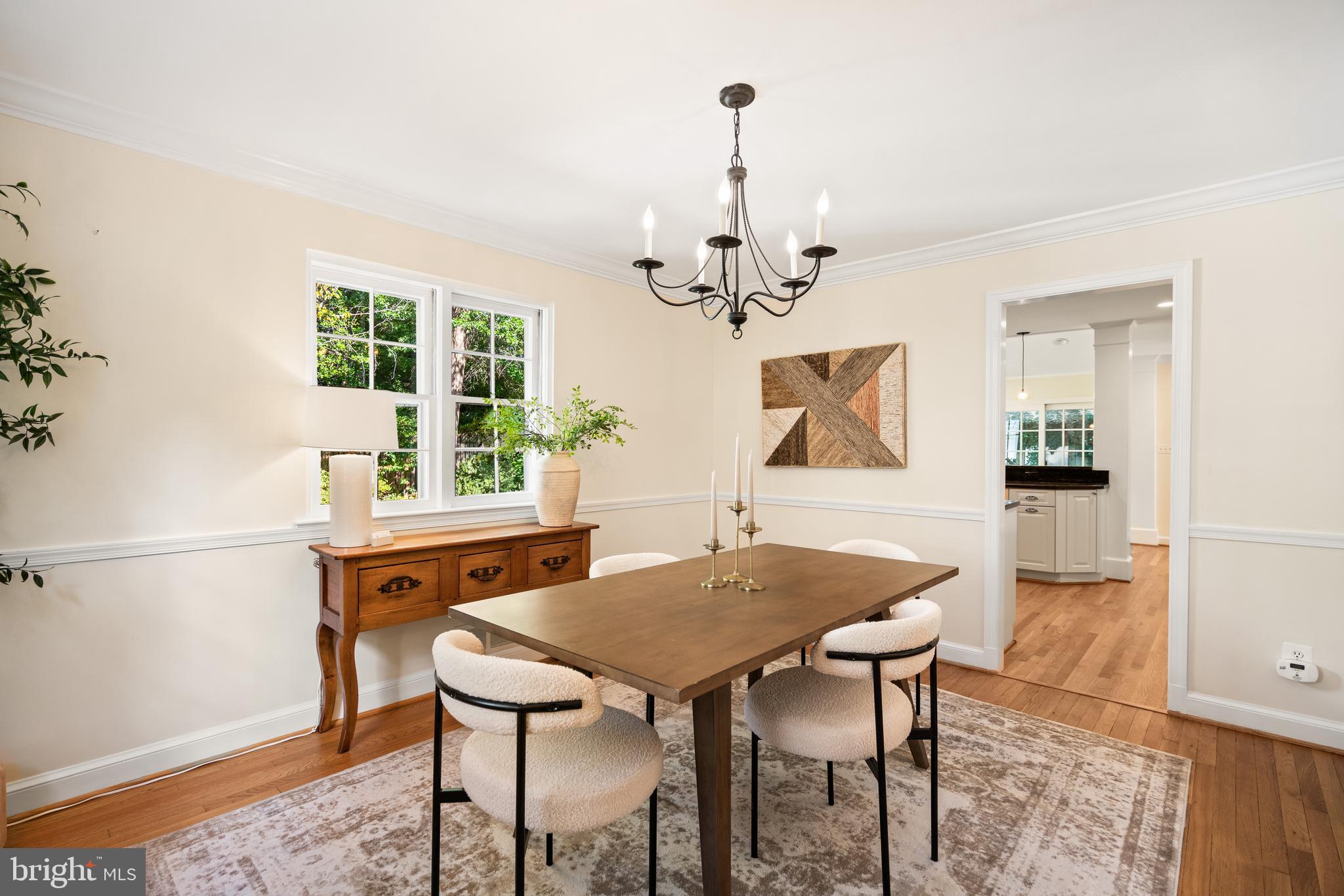 8013 Aberdeen Road Bethesda, MD 20814 - Photo 7 of 43 Dining room