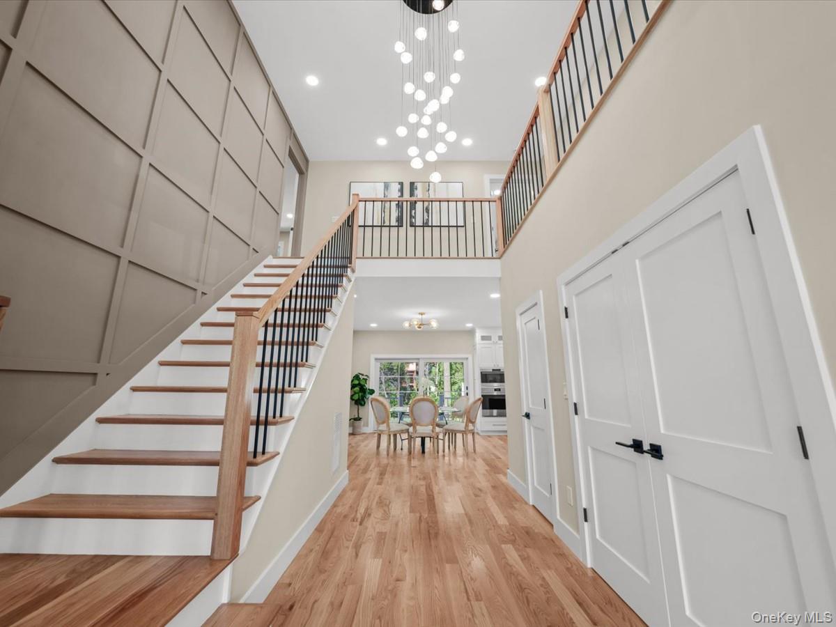 8 Brixton Road Garden City, NY 11530 - Photo 27 of 47