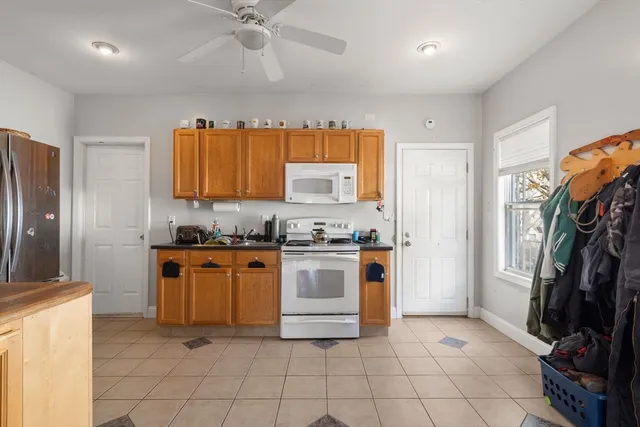 $729,000 | 172 Earle Street, Fall River, MA 02723