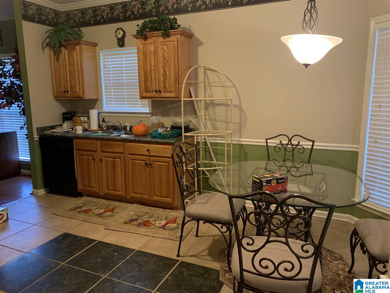 313 Cove Circle Pelham, AL 35124 - Photo 5 of 14