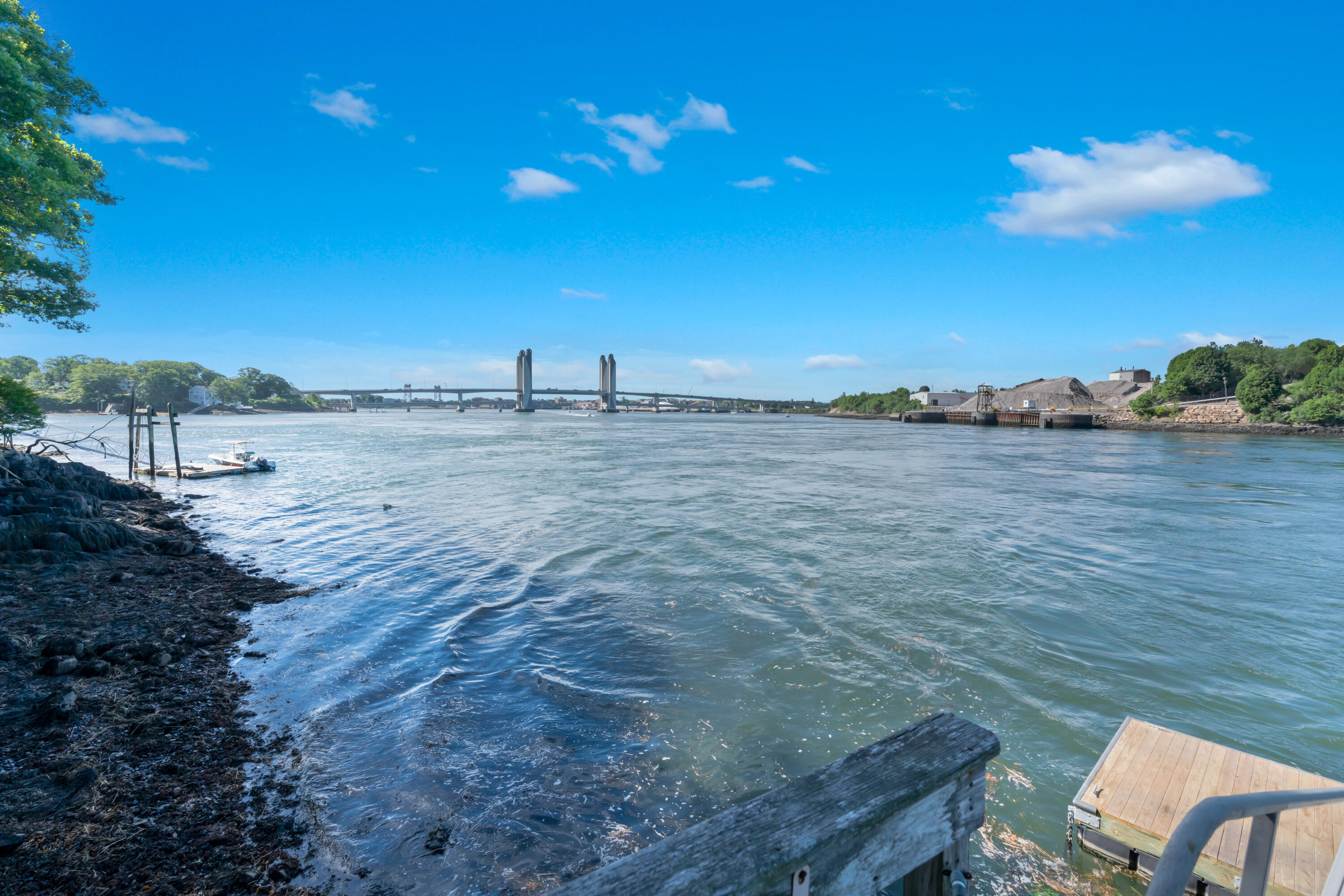 2 Bridgeview Terrace Kittery, ME 03904 - Photo 11 of 51 _DSC4437